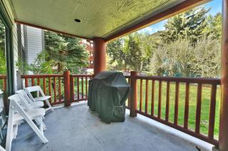 Snow Flower 010 by Park City Lodging - 5