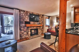 Snow Flower 003 by Park City Lodging - 2