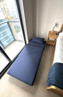Prime Location Studio Near Bayfront Park with Pool - 2