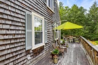Deck & Fire Pit: Cottage Near Monadnock State Park - 6