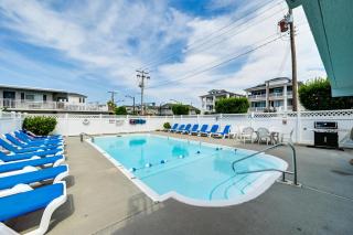 Walk to Boardwalk & Beach! Ocean City Studio - 8
