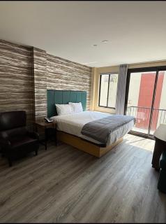 Skylux Hotel - Long Island City - 7