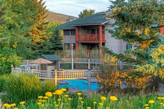 Snow Flower 012 by Park City Lodging - 2