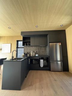 5 Mile Villa Close to Airport Mall - 7