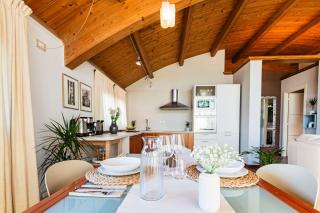 Almond Vista, Lucca Roof Garden - 9
