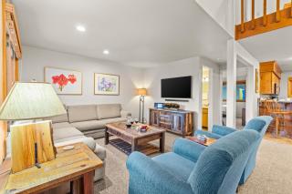 Snow Flower 041 by Park City Lodging - 1