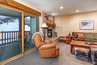 Snow Flower 047 by Park City Lodging - 3