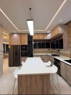 OMANE LUXURY APt - 6