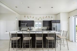 Breathe Easy Villa - Canalfront in Leeward - 8