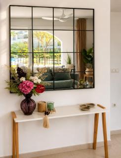 Renovated 2-Bed Apartment with Pool view - La Torre Golf Resort - 3