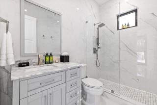 Sea Star Villa - 5 mins to Long Bay Beach - 3