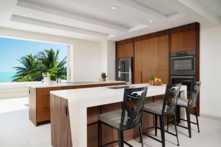 Goldfinger Villa - 5