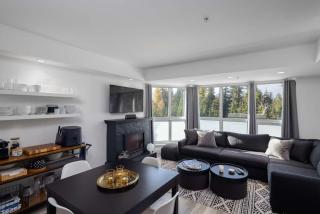 Ski in Ski out Walk to Lifts 2 Bed - 5