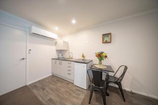 Dusky Fishing Unit - Te Anau Holiday Home - 5