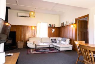Hill View - 6