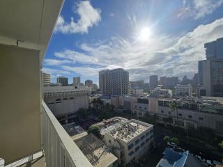 Marine Surf 12th Fl Studio Kitchen and Parking - 8