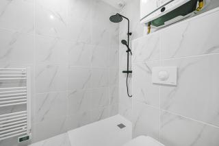CityLodge Evreux - Spacieux 40m2 1 ch Parking WiFi - Proche Centre & Gare - 3