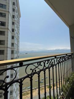 Suki House in Wyndham Danang Golden Bay - 8
