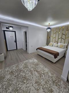 White Titanic Luxury - 6