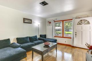4 Mi to Sabine River! Extended Escape w/ Yard - 5
