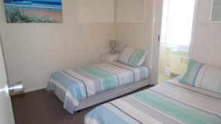 Banksia Court 4 - 3