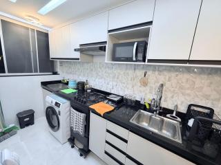 Apartamento reformado, confortável e perto de tudo - 8