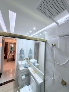 Apartamento reformado, confortável e perto de tudo - 6