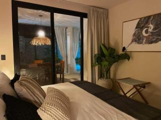 Luxury Oasis! 2 poolsPrivate & SwimupFREE extras - 8