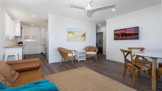 Craigmore On The Beach Unit 6 - 5