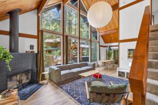 Cozy Mt Hood Cabin in Zig Zag Village - 9
