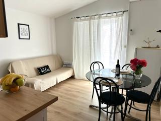 Apartments with parking space Pirovac, Sibenik - 22646 - 6
