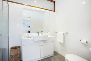 Seachange Waterfront Living Family Friendly - 4
