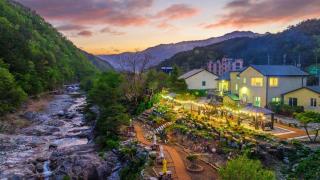 Gangneung Happy Valley Pension - 8