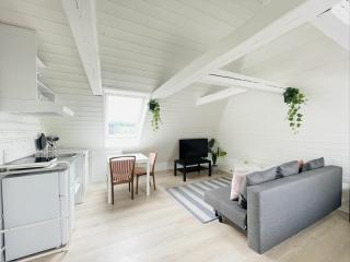 City Central Loft Studio Apartment - 9