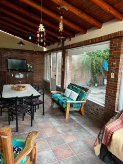Casa Amplia con Quincho - 4