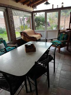 Casa Amplia con Quincho - 2