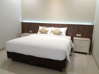 MOSCHA Hotel Surabaya - Surabaya - 8