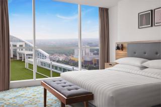 Fairfield by Marriott Surabaya - 0