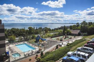 Edgewater Hotel and Waterpark - 6