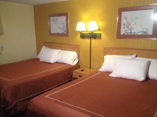 Caravan Motel - 3