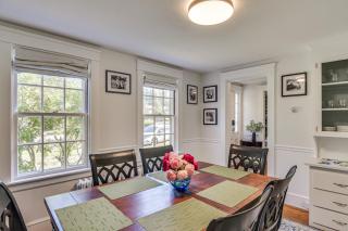 Serene Coastal Getaway: 2 Mi to Newport & Beaches - 5