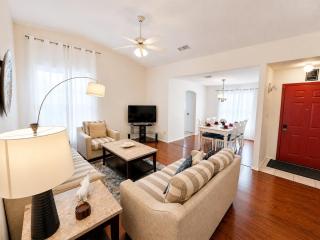 Premium Pool Villa Centrally Located near Disney - 9