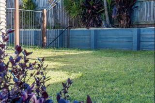 Theme Park Retreat - Sunlit Stillness by the Pool - Holiday Home - 1