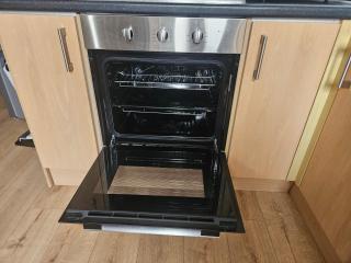 Contractor Accommodation Sleeps 5 Parking for 2 Vans - 7