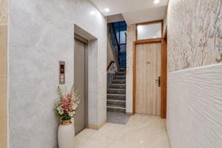 Restin Hotel Near Sector 63 & Sector 62 - 5
