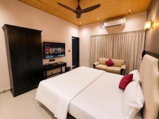 Guru Shikhar Heights - Highest Hotel in Mount Abu 5700 feet - 8