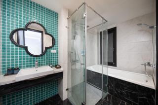Royal Signature Hotel Hanoi - 2