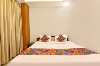 FabHotel Prime Garvit - 2