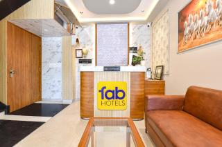 FabHotel Prime Garvit - 9