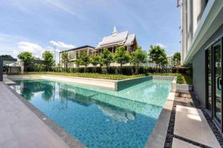 Ozone Laguna - 2 BR Condo - 2